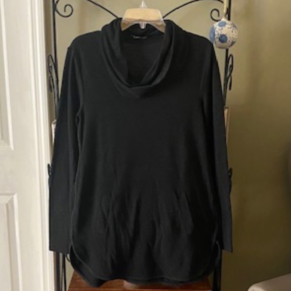 Women's light weight tunic cowl neck top